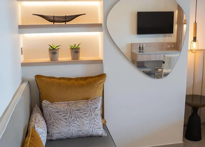 Paralimnio מלון קסטוריה